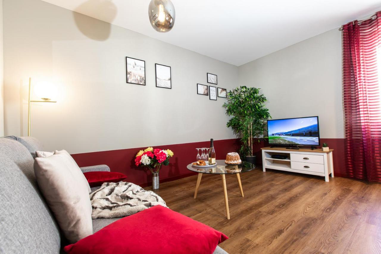Le Red St Léon : Lit Queen Size * WIFI * Idéal Couple Colmar Exterior foto
