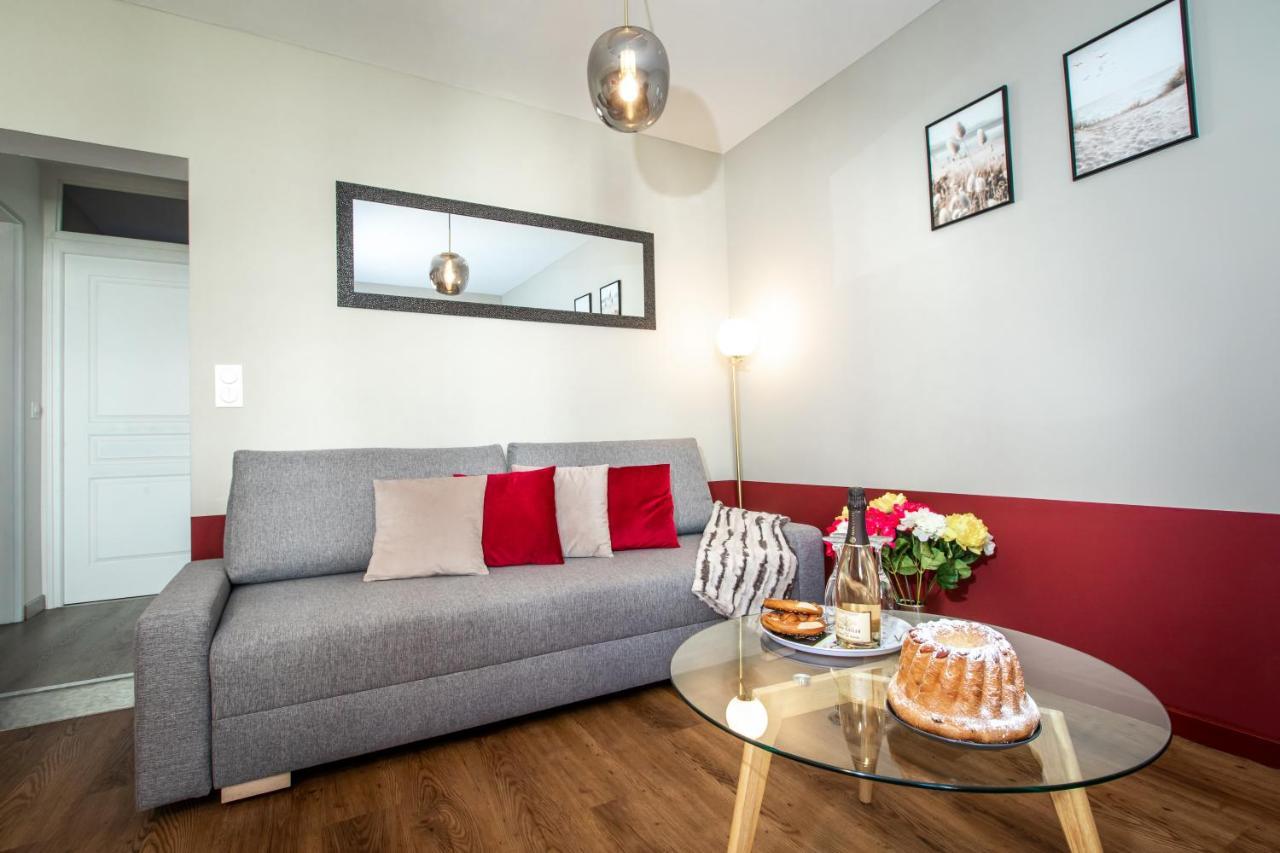 Le Red St Léon : Lit Queen Size * WIFI * Idéal Couple Colmar Exterior foto