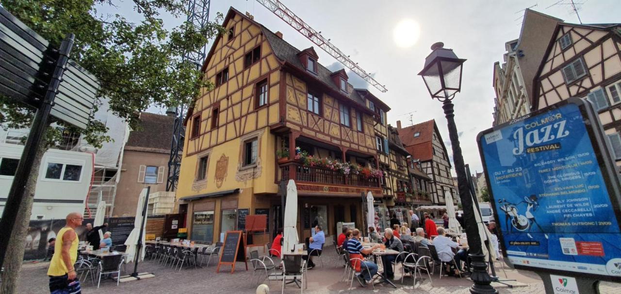 Le Red St Léon : Lit Queen Size * WIFI * Idéal Couple Colmar Exterior foto